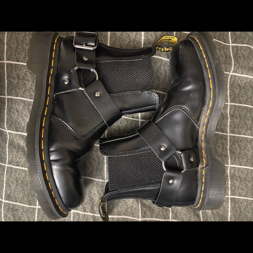 Dr. Marten Wincox Chelsea Boots